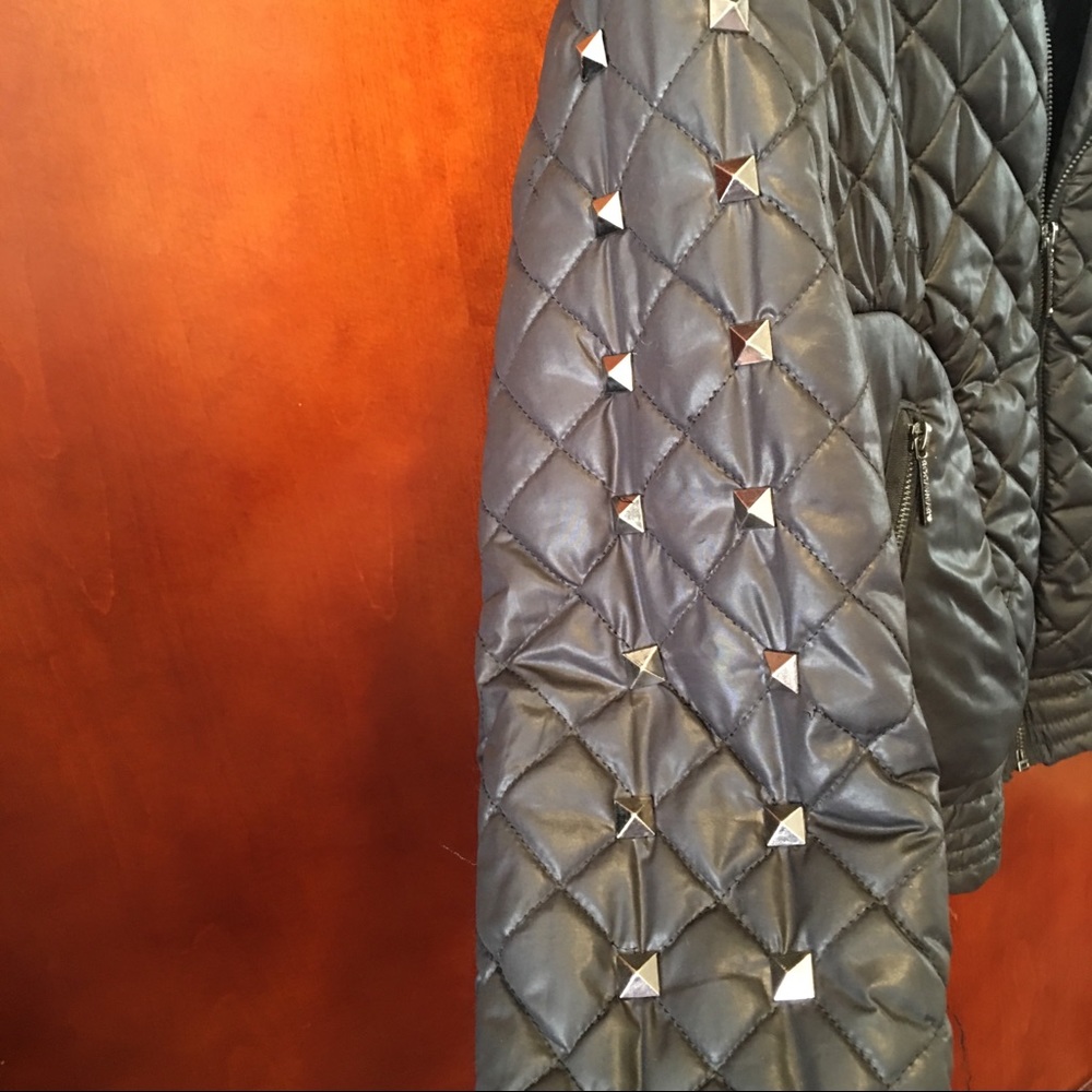 Rocawear studded jacket - Picture 5 of 7